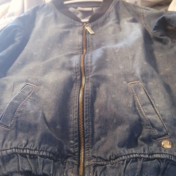 Girl's Lightweight Denim Jacket Size 6 - Picture 9 of 10